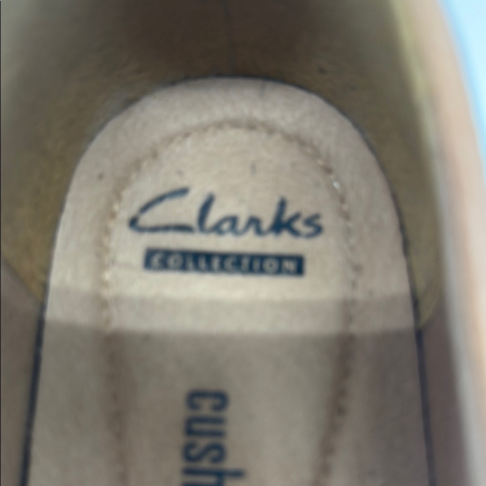 Clarks Tan Leather Loafers Slip-On Moccasin - Picture 3 of 6